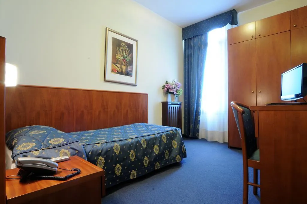 Hotel Cristallo Conegliano 3*,  Italy