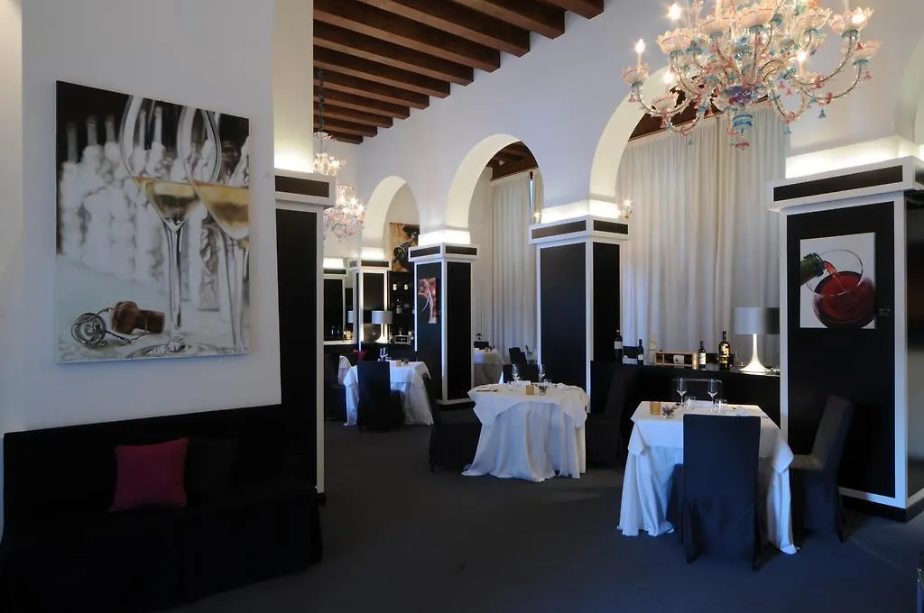 ***  Hotel Cristallo Conegliano Itália